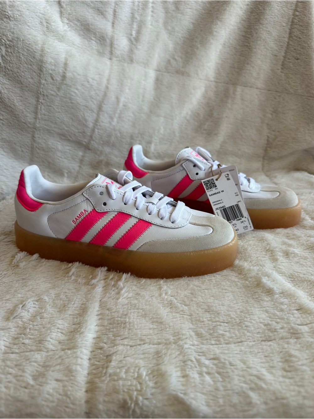 NWT Adidas Originals Sambae White and Bright Pink, W 7 - Picture 5 of 12